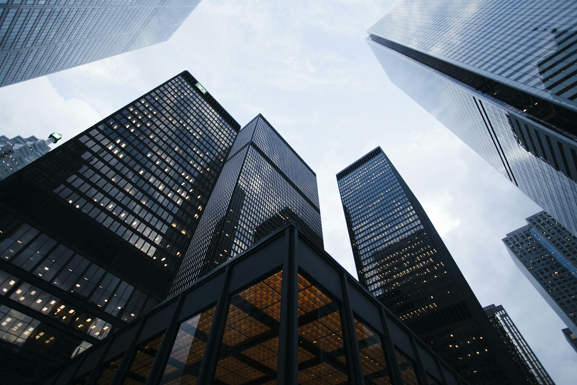 450,000 SF Green Office Tower